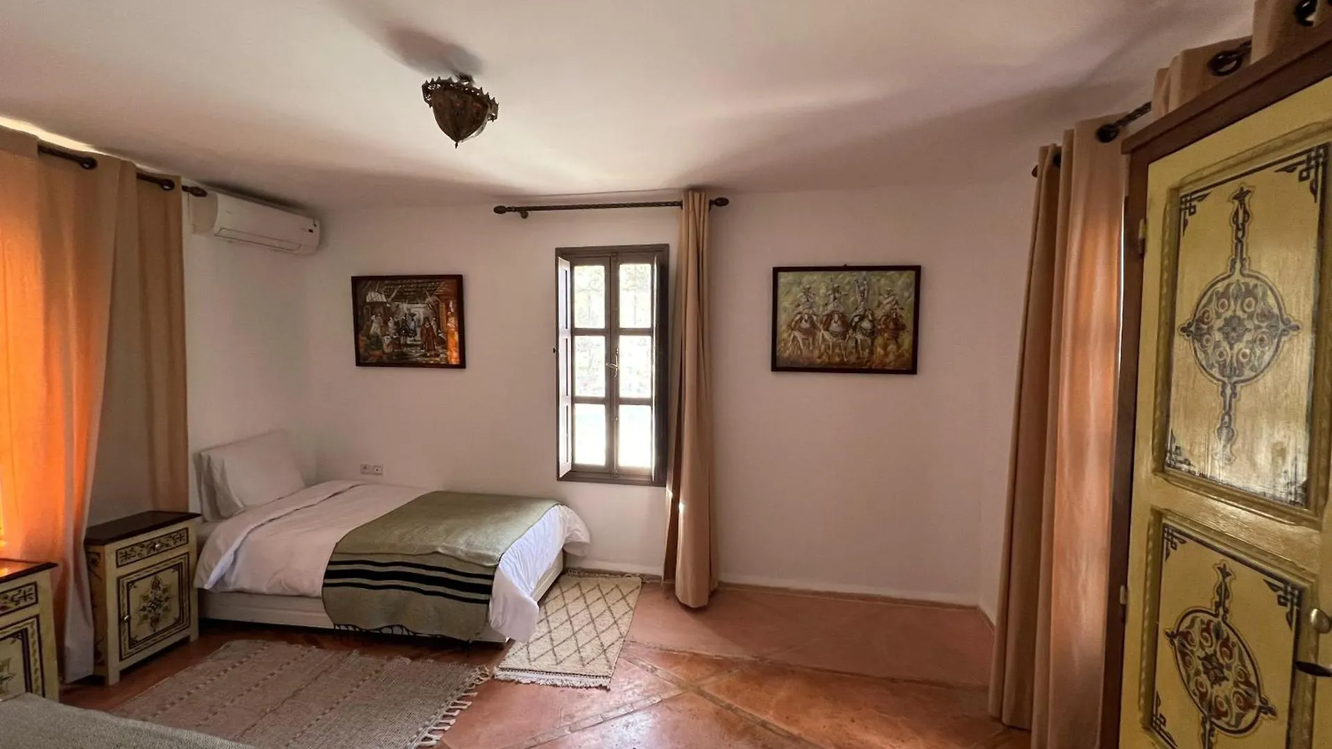 Manzal Lahbab, 2Villas 2Bungalows 2Piscines Et Jardins Ouled Jelal