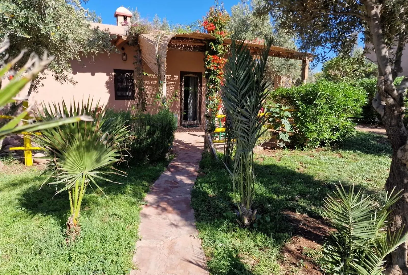 Manzal Lahbab, 2Villas 2Bungalows 2Piscines Et Jardins Ouled Jelal Gasthuis